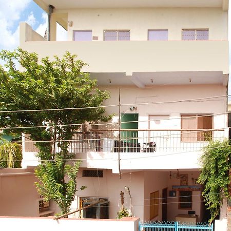 Kedar Guest House -Feel At Home Varanasi Exteriör bild