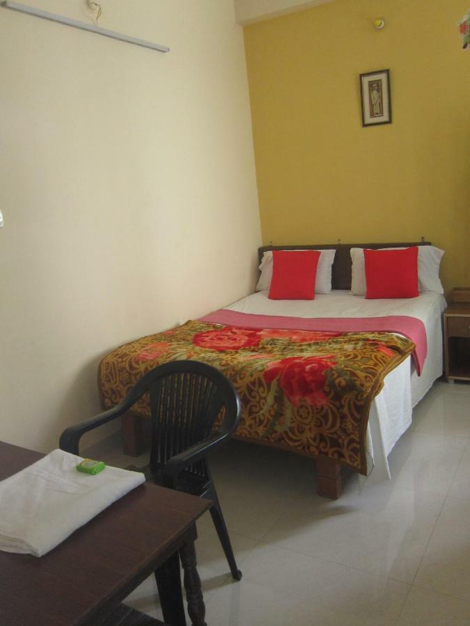 Kedar Guest House -Feel At Home Varanasi Exteriör bild