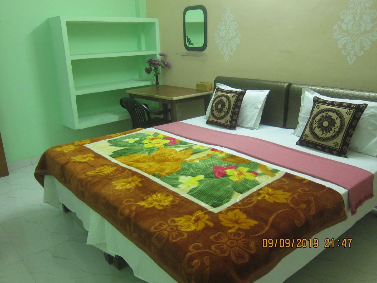 Kedar Guest House -Feel At Home Varanasi Exteriör bild