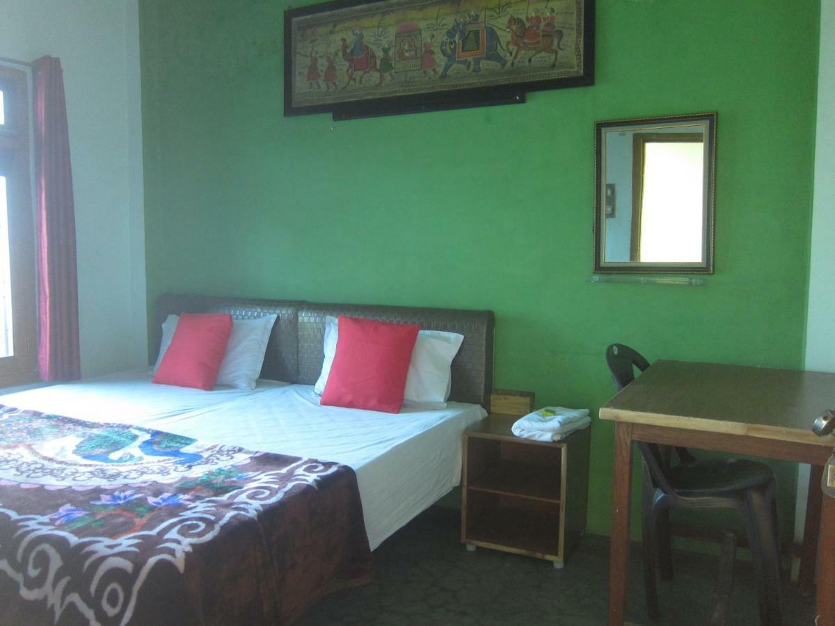 Kedar Guest House -Feel At Home Varanasi Exteriör bild